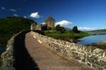 Photo Restored Scottish Castle Of Eilean Donan