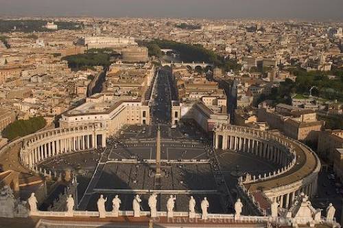 St Peters Square Vatican Rome